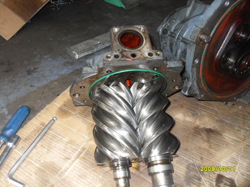 ATLAS空压机主机大修（GA75KW）